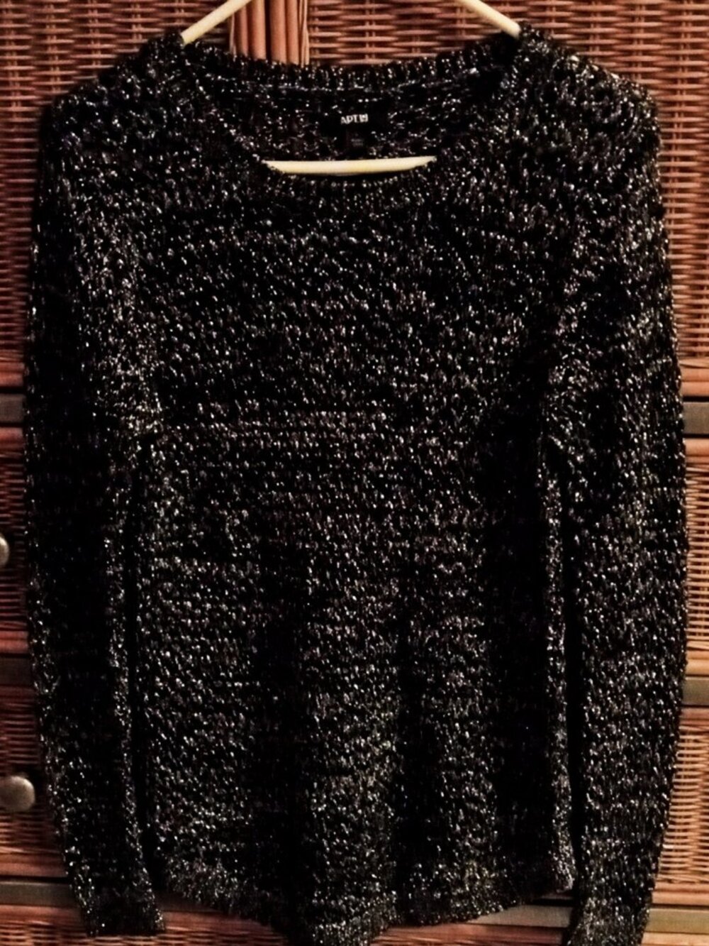 ⚡FINAL SALE⚡ APT 9 Black & Silver Metallic Knit Long Sleeve Sparkly Sweater - Picture 2 of 8